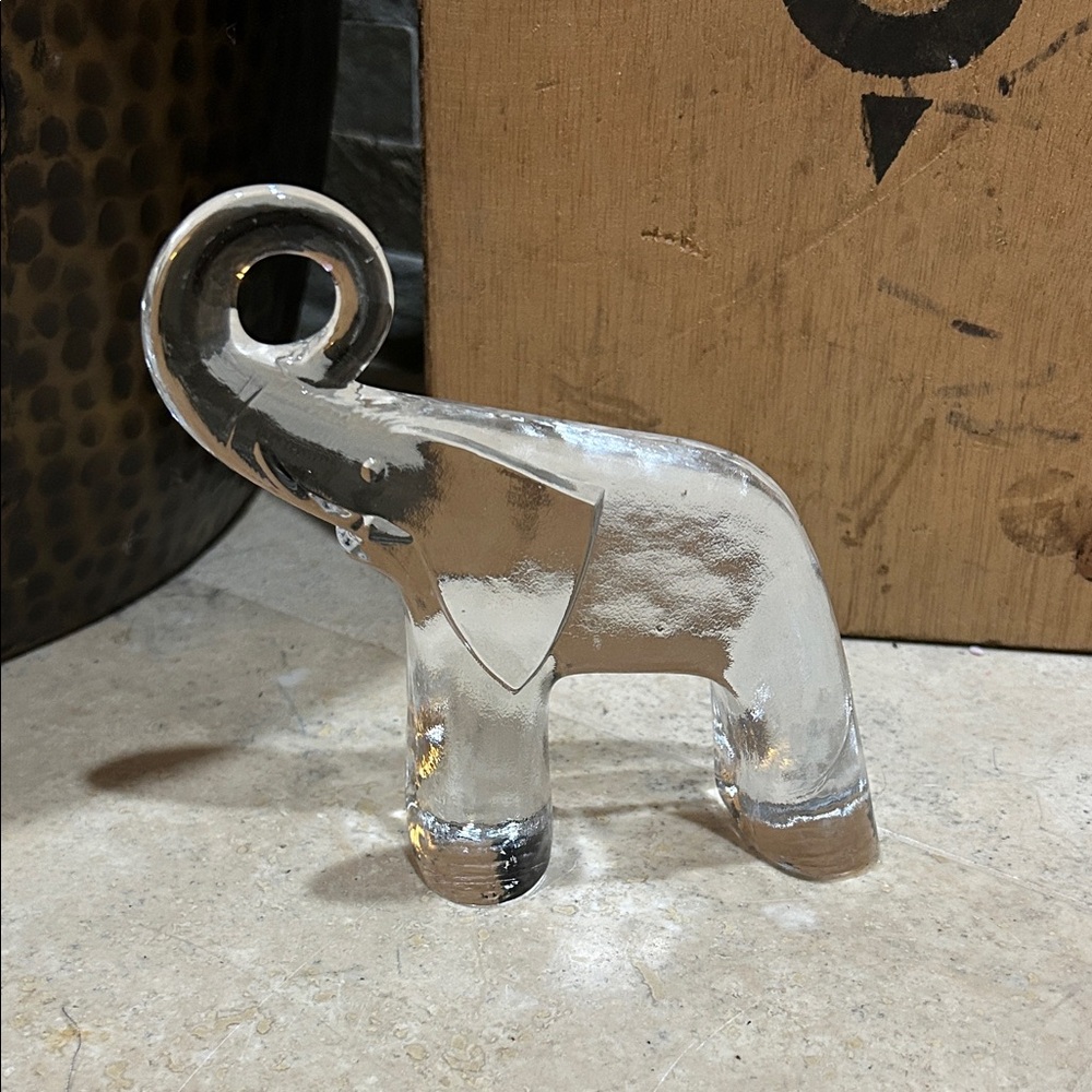KOSTA BODA Zoo Glass Elephant Bookend